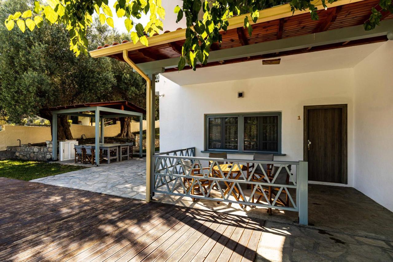 Casa Luxury Suites Palioúrion Exterior foto